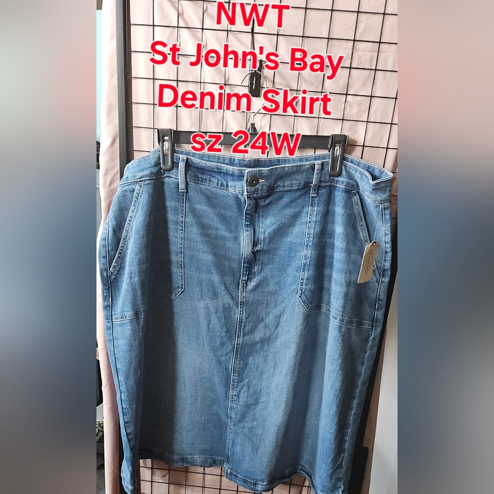 St. John's Bay Blue Midi Skirt